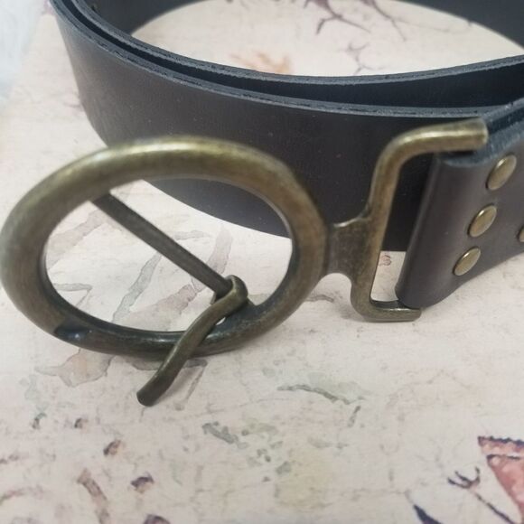 Faux Leather Belt.   - Picture 7 of 8